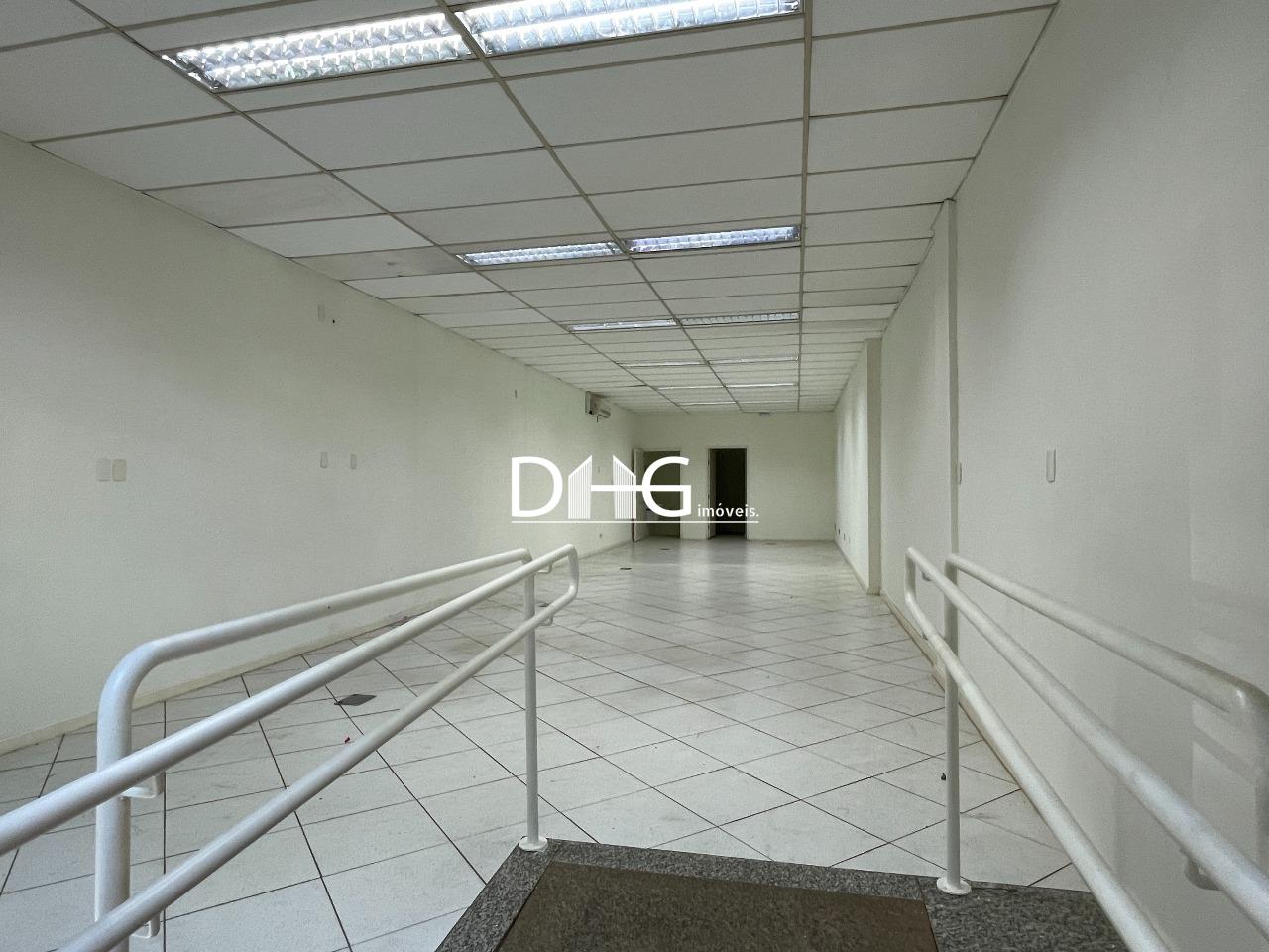 Salão para aluguel no Santa Cecília: 