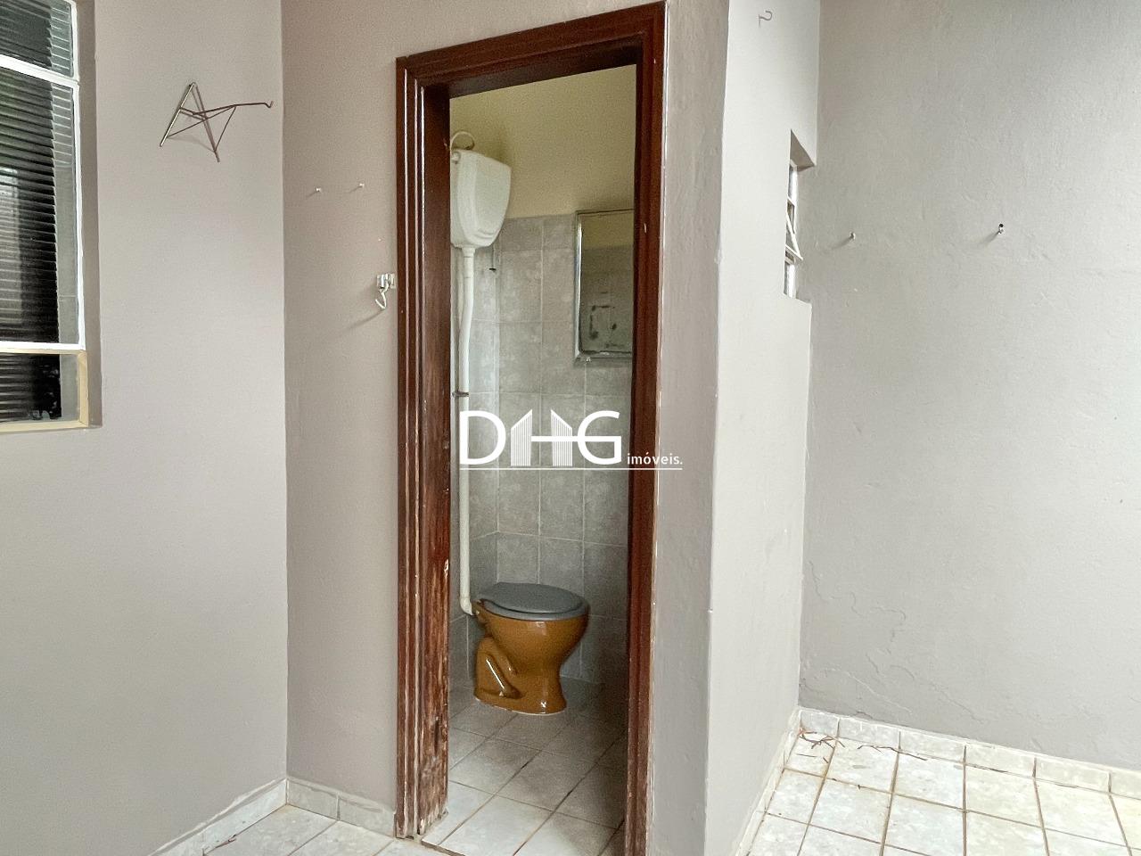 Casa para aluguel no Jardim Vista Alegre: 