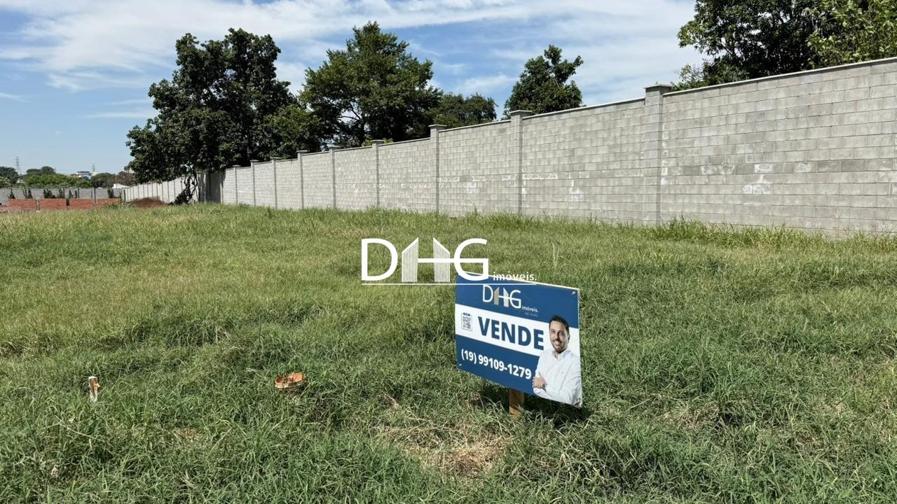 Terreno em Condomínio à venda no Santa Terezinha: 