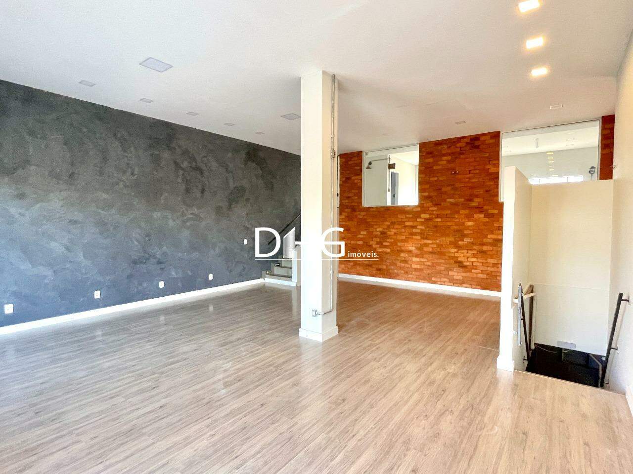 Salão para aluguel no Jardim Dos Calegaris: 