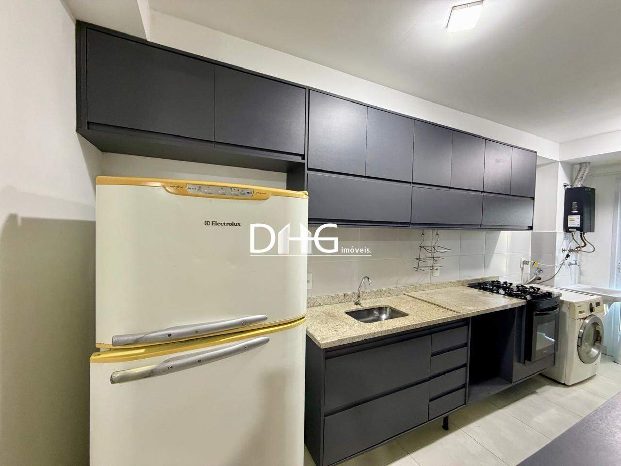 Apartamento para aluguel no Balneário Tropical: Cozinha