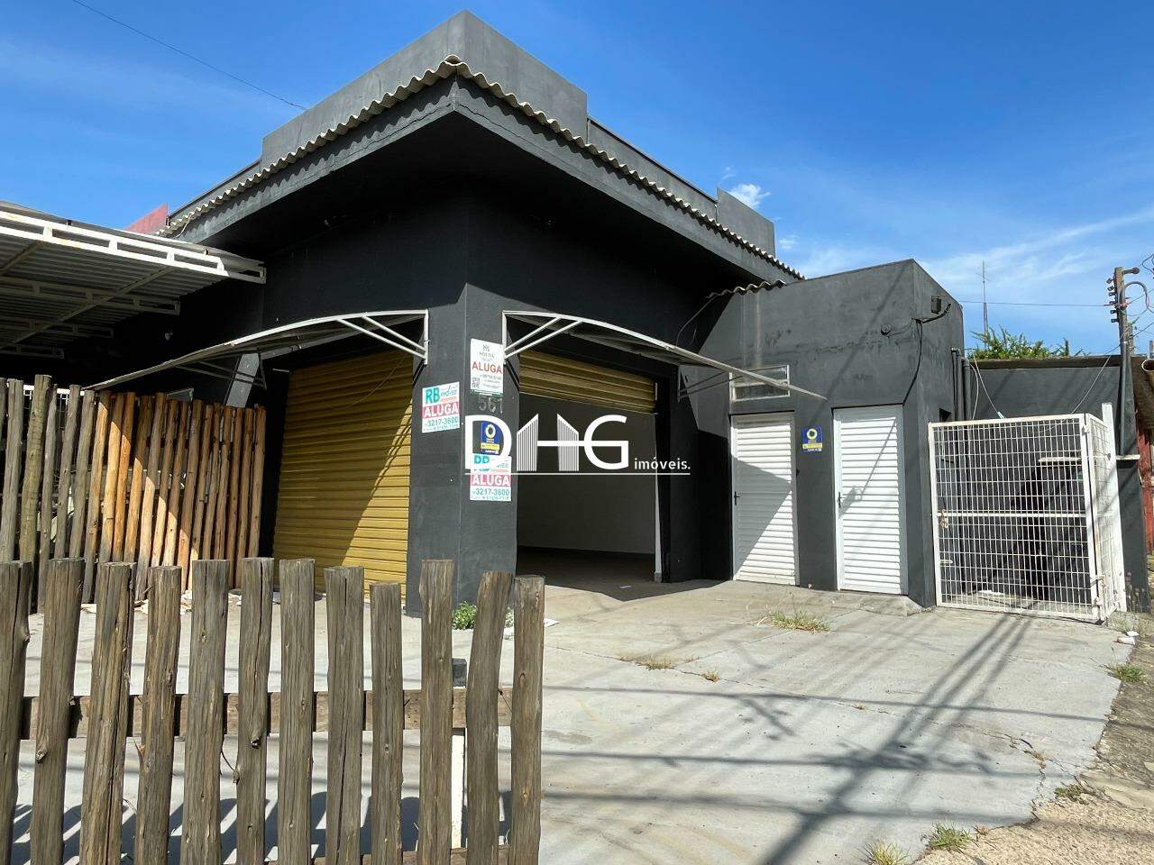 Salão para aluguel no Vila José Paulino Nogueira: 