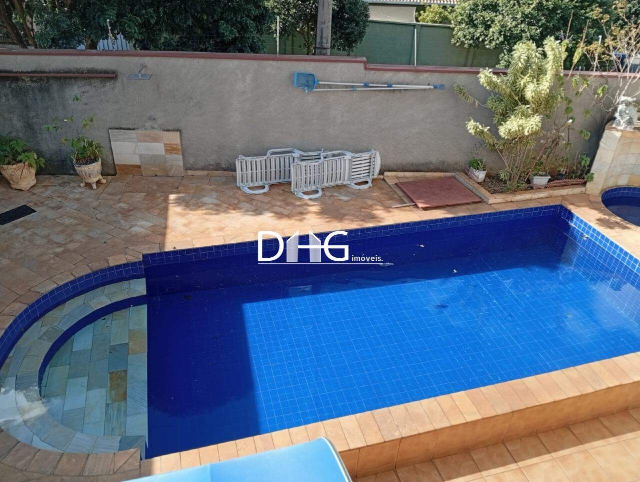 Casa à venda no Jardim América: 