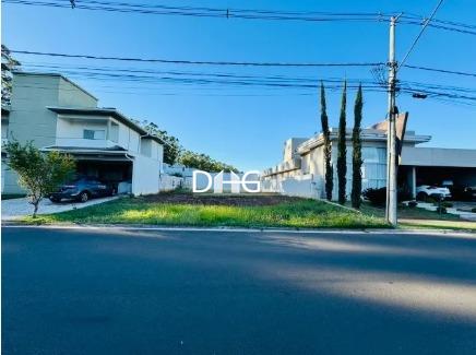 Terreno em Condomínio à venda no Jardim de Itapoan: 