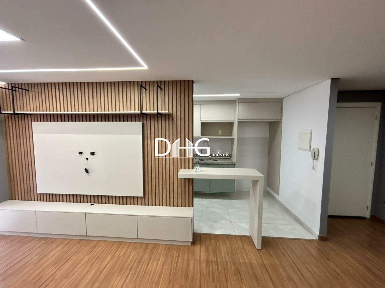 Apartamento para aluguel no Balneário Tropical: 