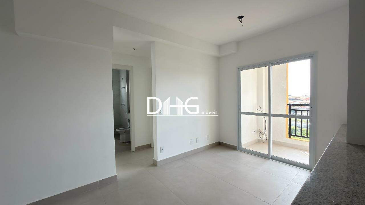 Apartamento à venda no Santa Terezinha: 
