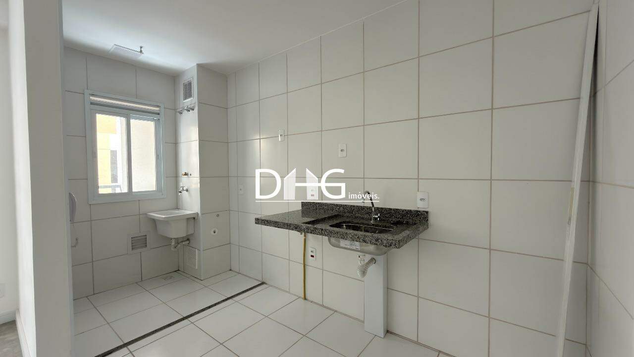 Apartamento à venda no Santa Terezinha: 
