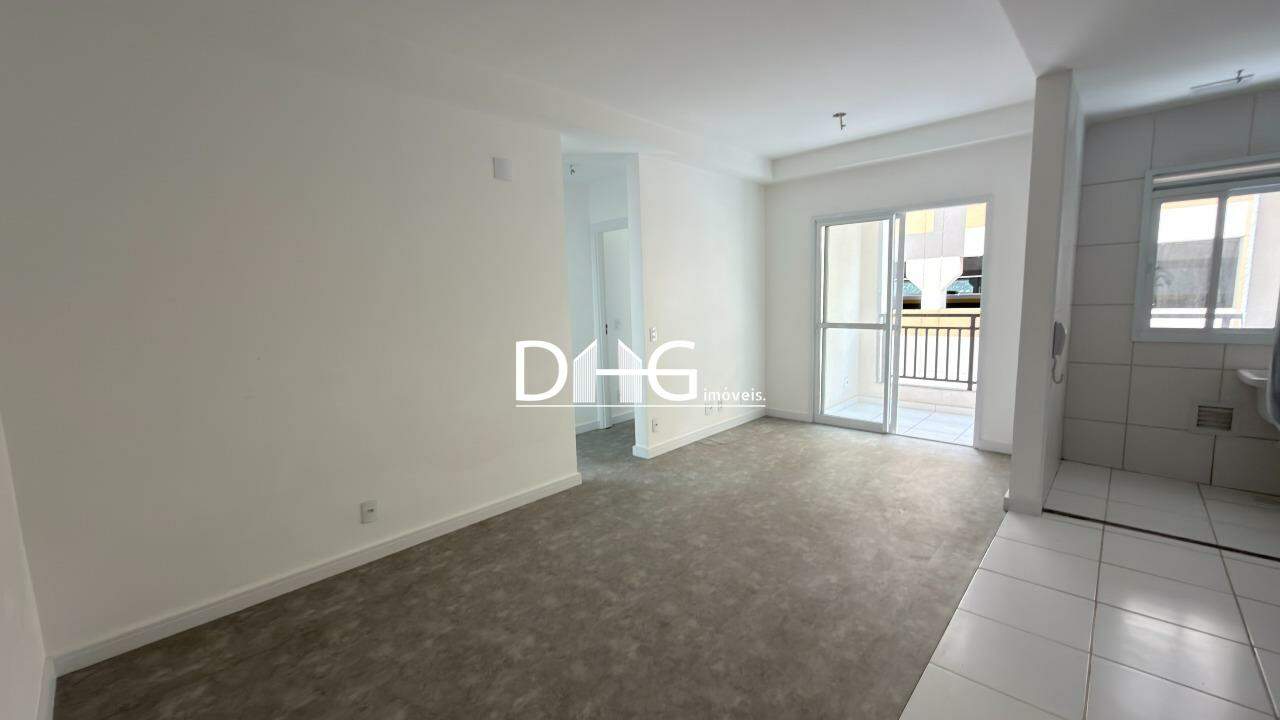 Apartamento à venda no Santa Terezinha: 