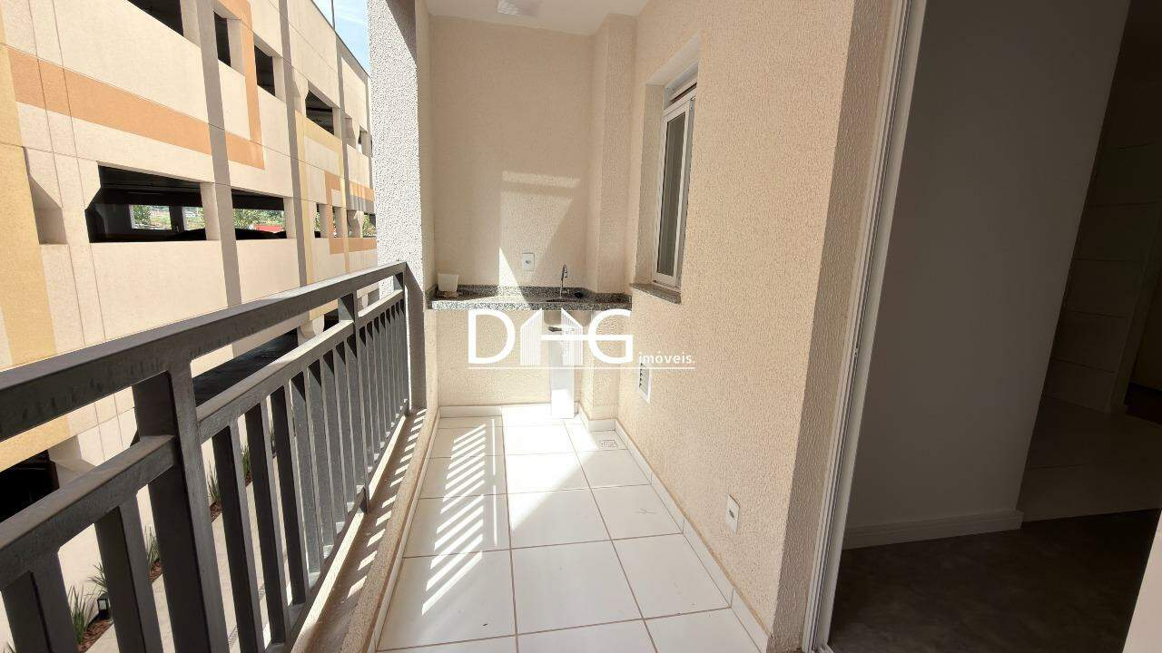Apartamento à venda no Santa Terezinha: 