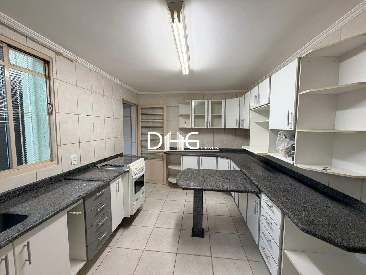 Casa para aluguel no Jardim Planalto: 