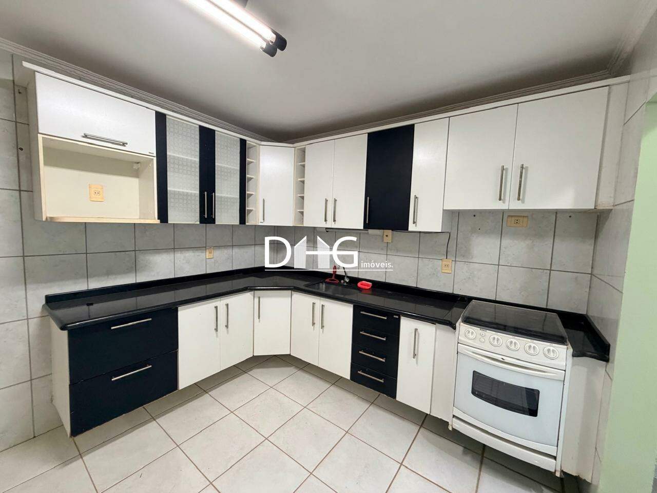 Casa para aluguel no Jardim Planalto: 