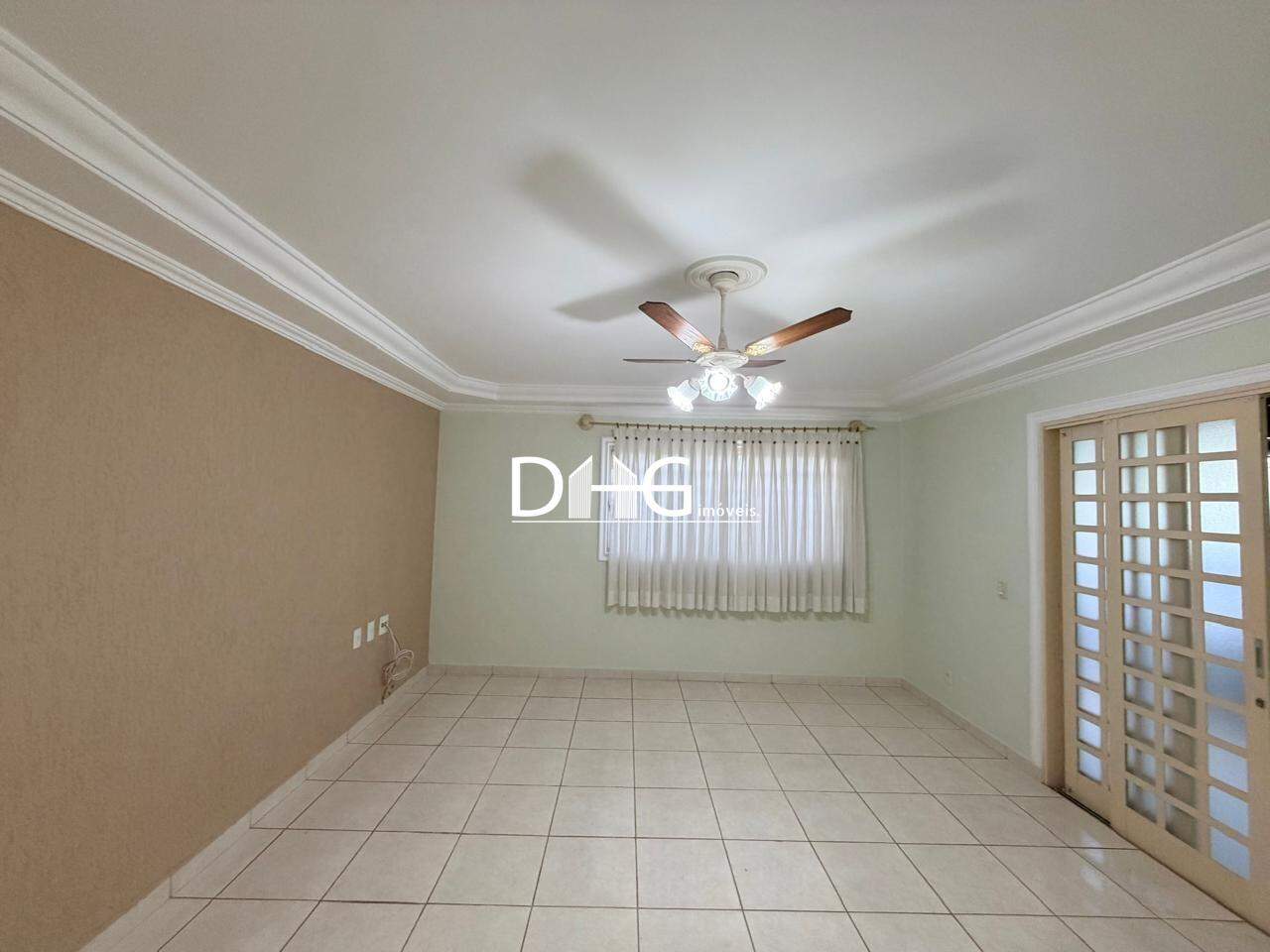 Casa para aluguel no Jardim Planalto: 