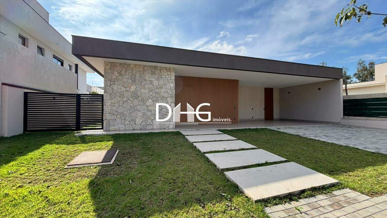 Casa à venda no Santa Cândida: 