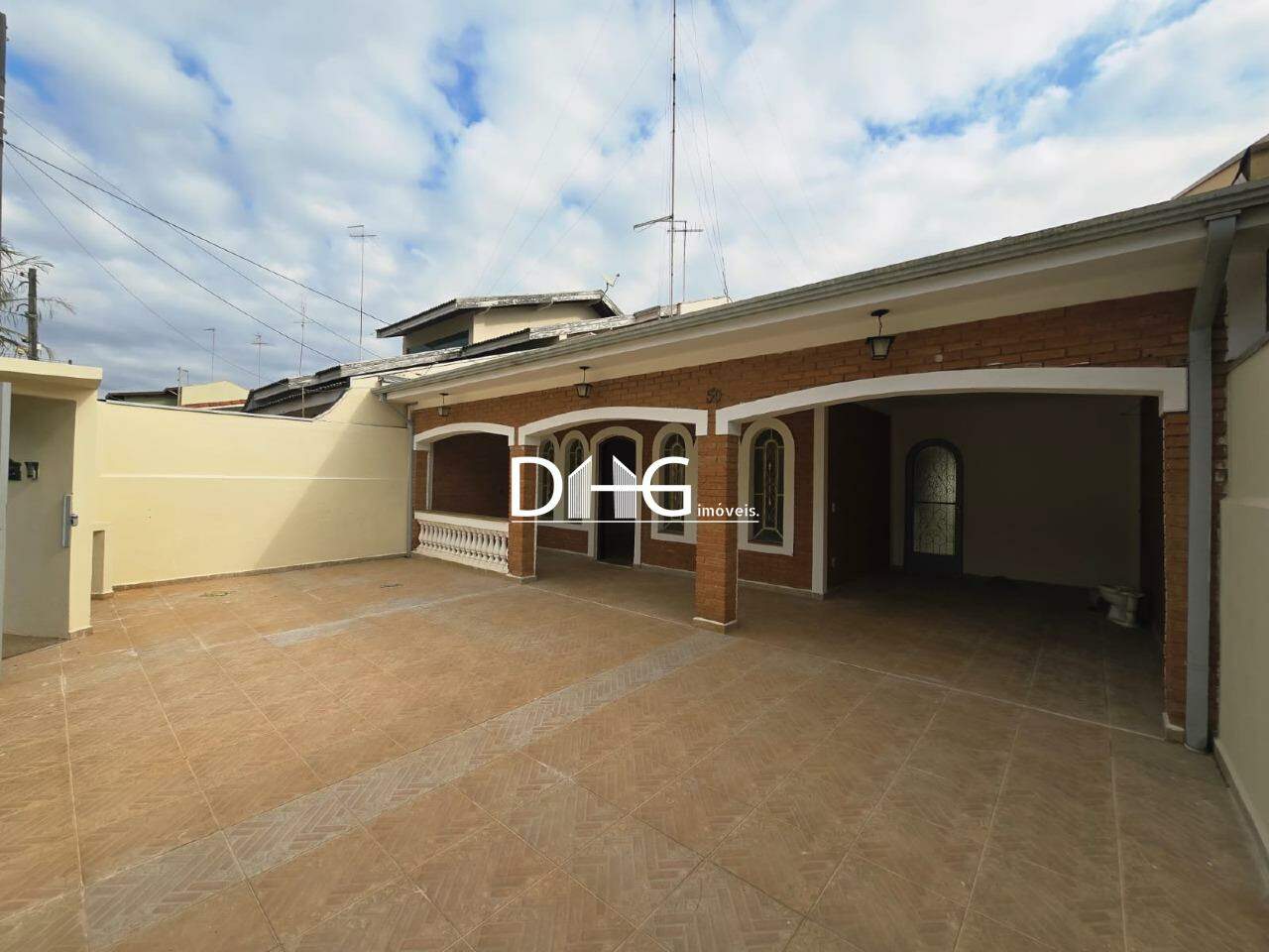 Casa para aluguel no Vila Bressani: 