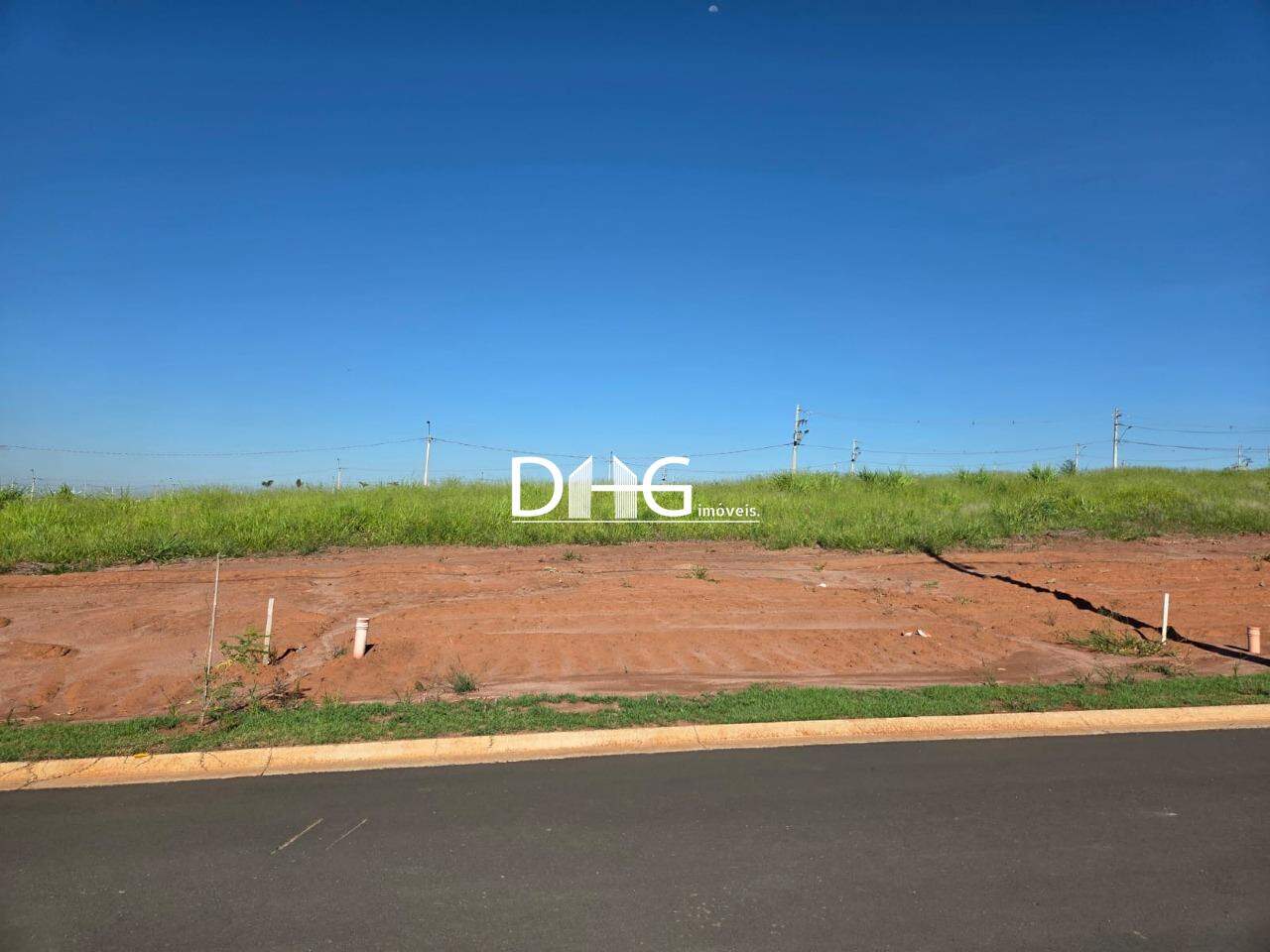 Terreno à venda no Parque Brasil 500: 