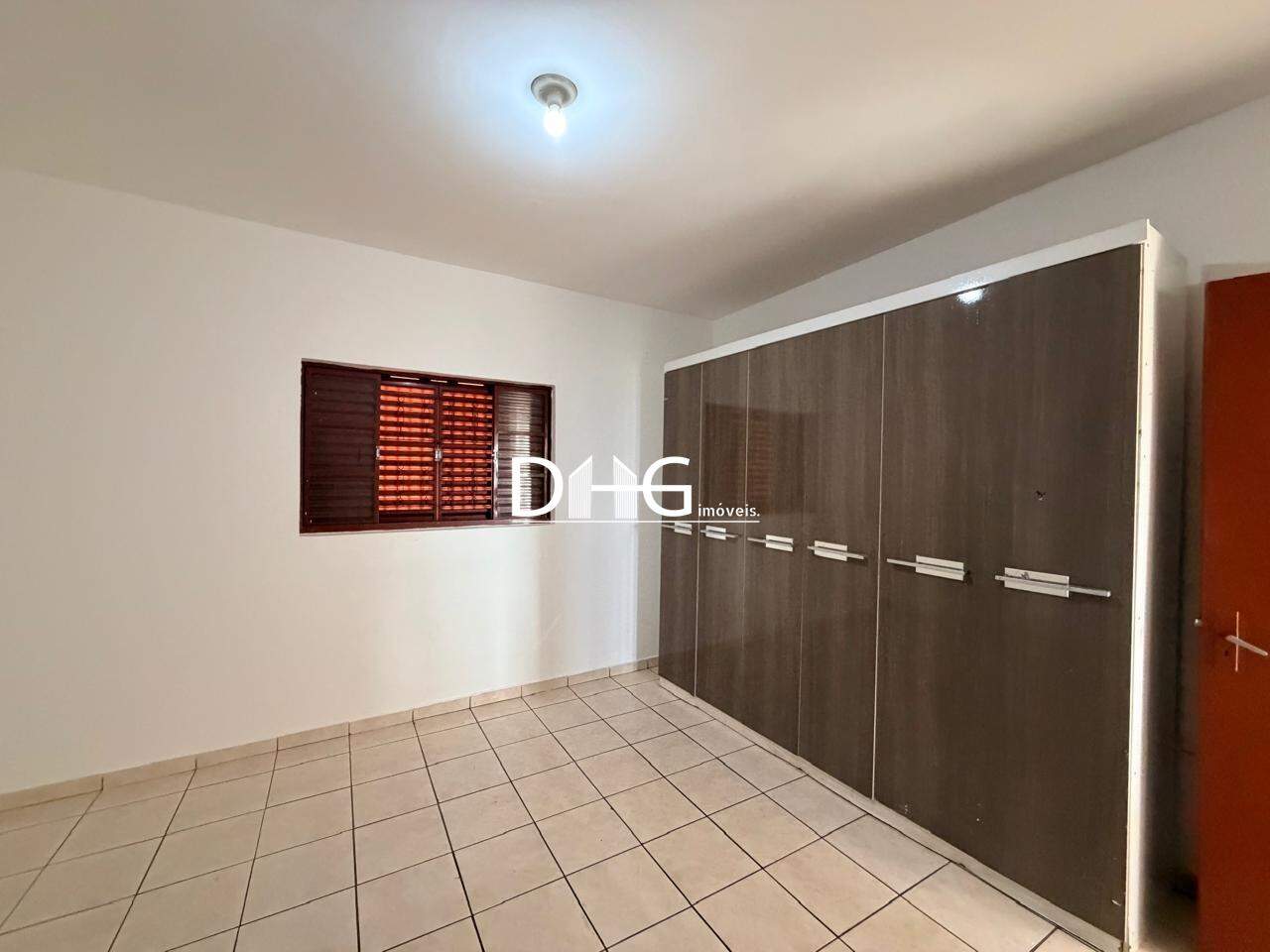 Casa para aluguel no Jardim Planalto: 