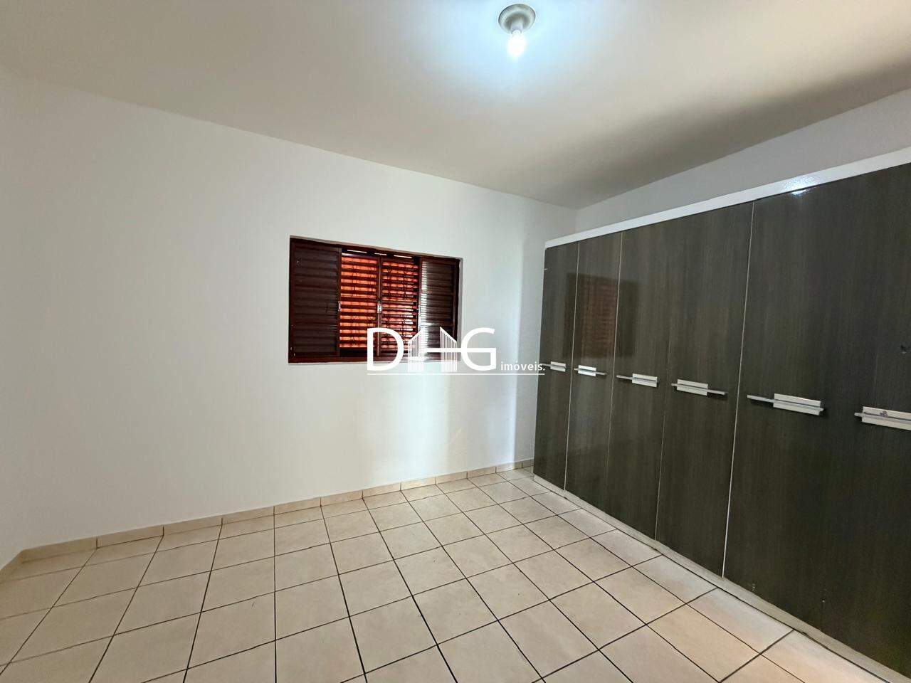 Casa para aluguel no Jardim Planalto: 