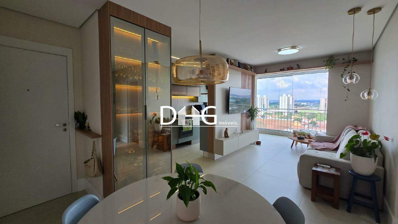 Apartamento à venda no Santa Terezinha: 