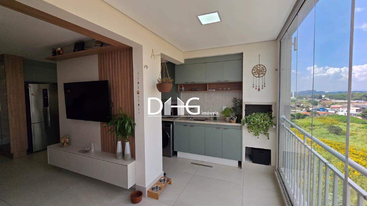 Apartamento à venda no Santa Terezinha: 
