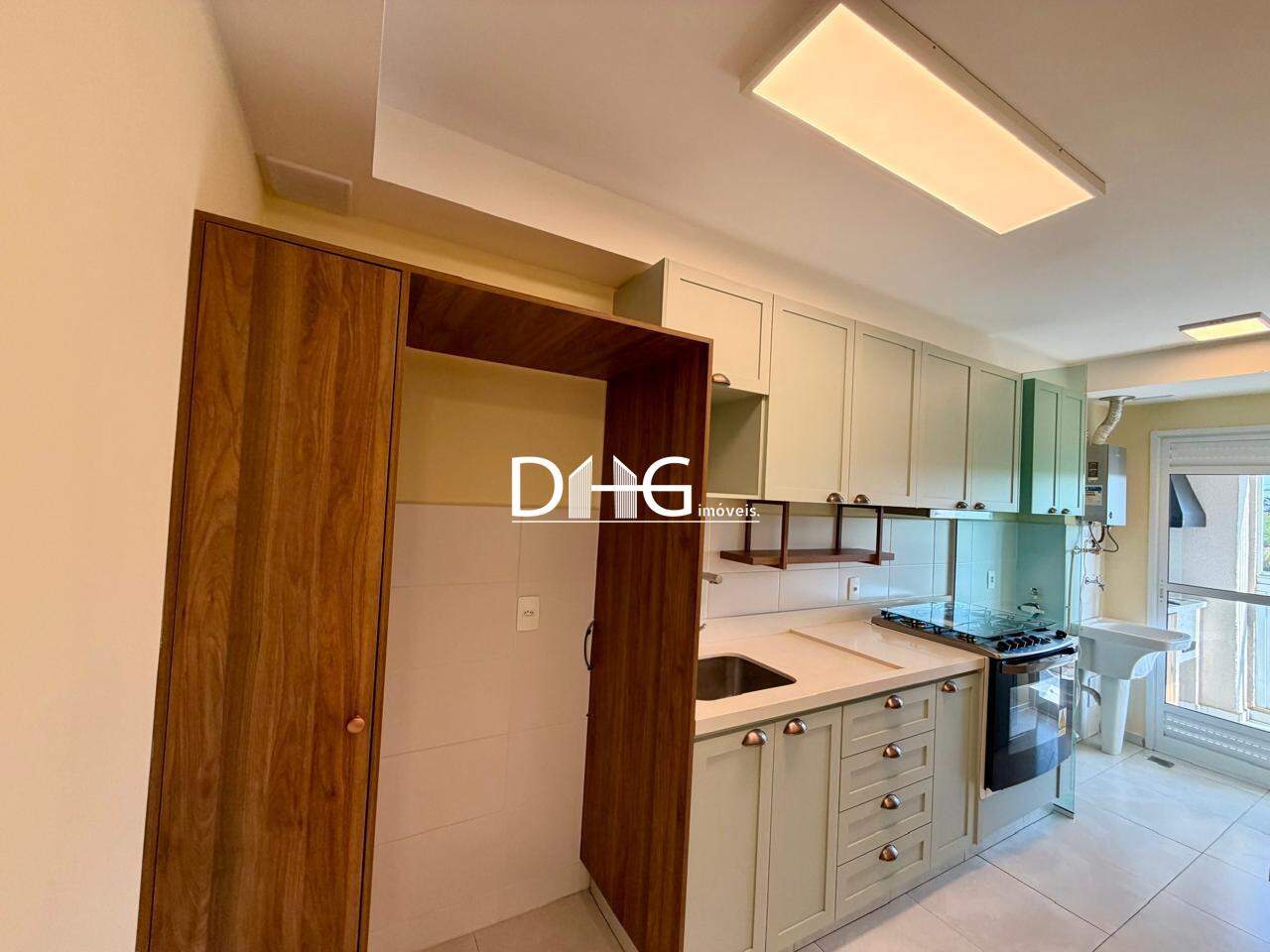 Apartamento para aluguel no Balneário Tropical: 