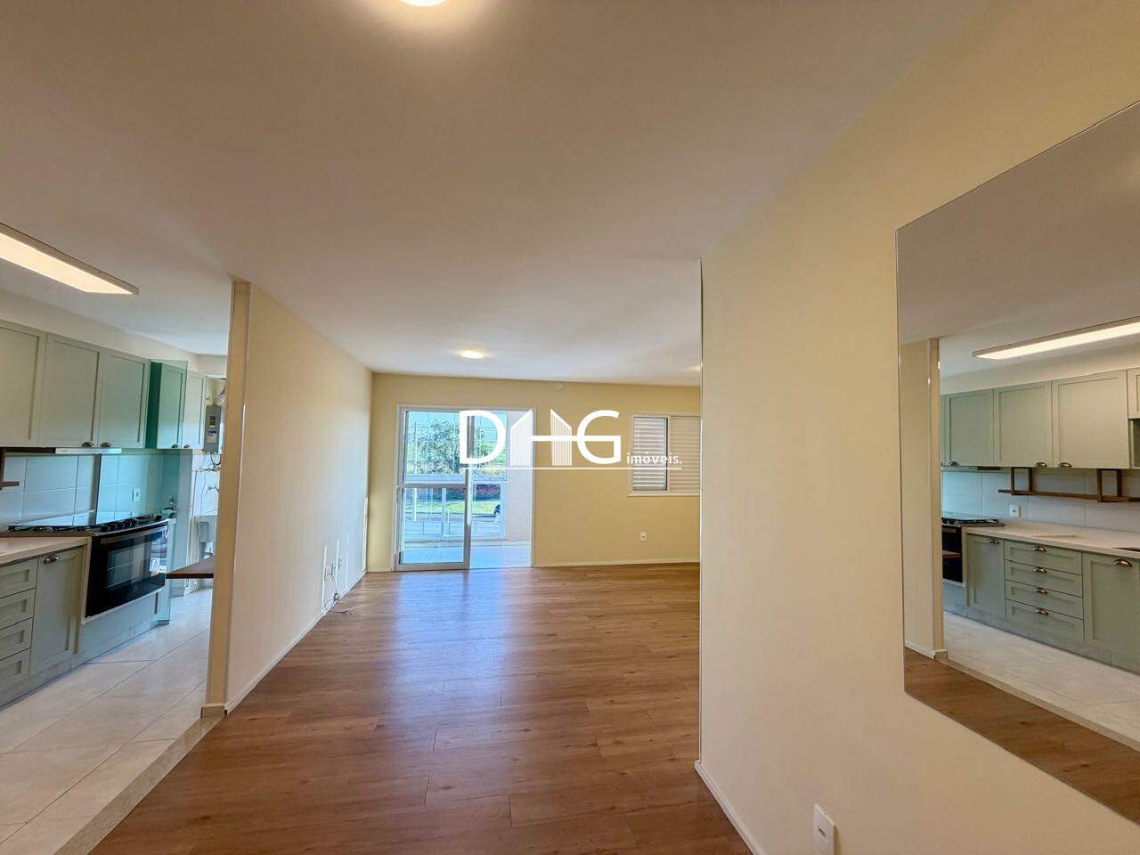 Apartamento para aluguel no Balneário Tropical: 