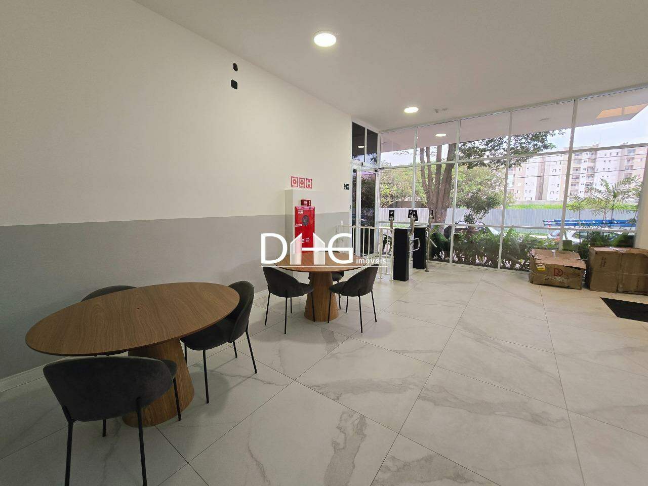 Apartamento à venda no Santa Terezinha: 