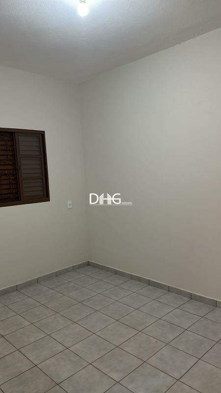 Casa para aluguel no Santa Terezinha: 