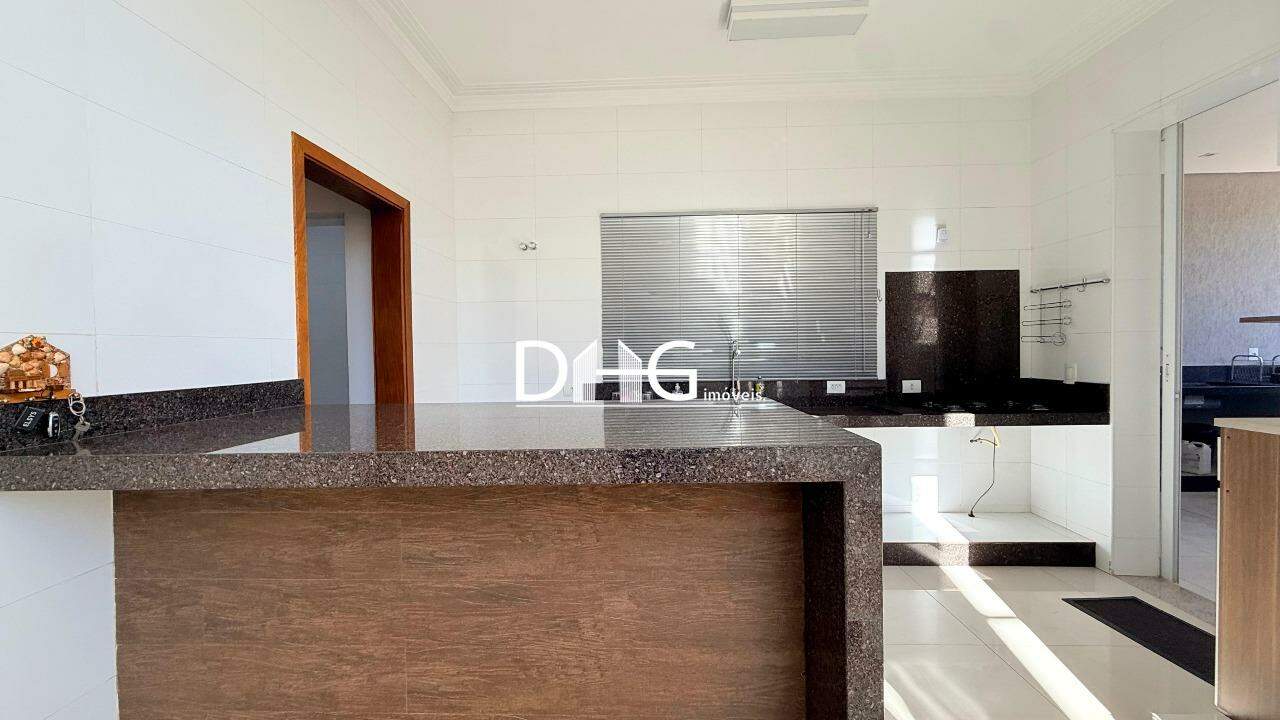 Casa à venda no Residencial Real Parque Sumaré: 