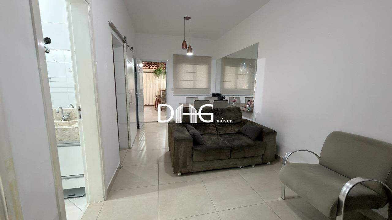Casa à venda no Saltinho: 