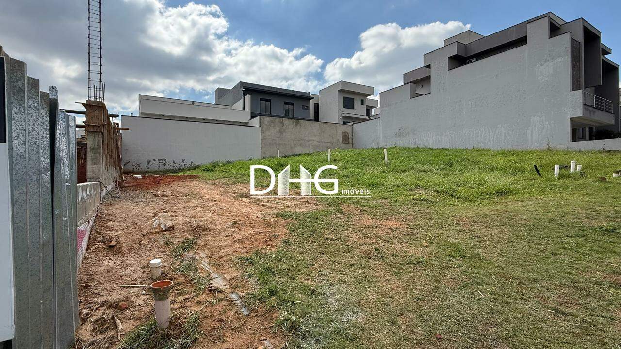 Terreno em Condomínio à venda no Jardim Ypê: 