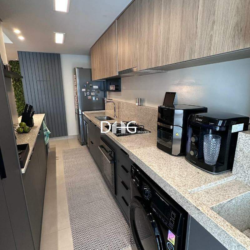 Apartamento à venda no Balneário Tropical: 