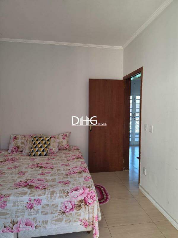 Casa à venda no João Aranha: 