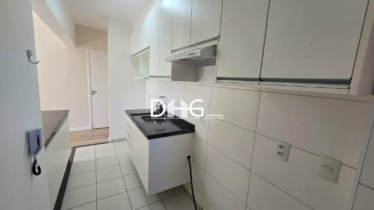 Apartamento à venda no Santa Terezinha: 