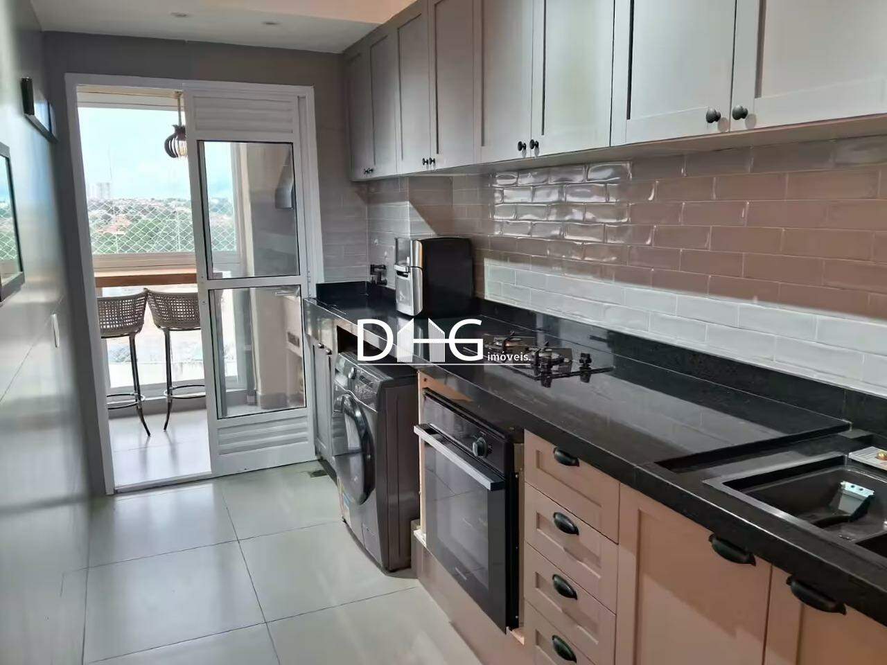 Apartamento à venda no Balneário Tropical: 
