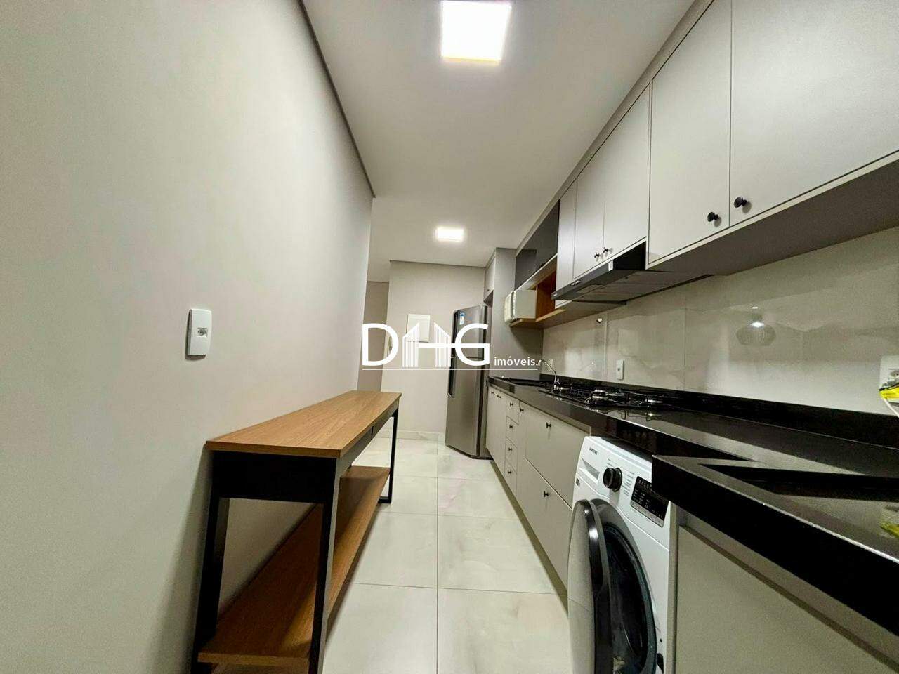 Apartamento para aluguel no Balneário Tropical: 