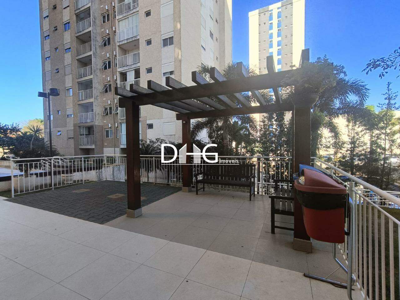 Apartamento à venda no Santa Terezinha: 