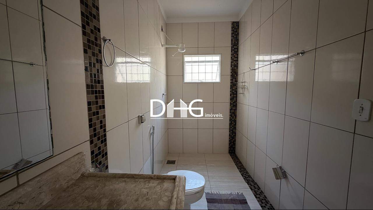 Casa para aluguel no Jardim Planalto: 