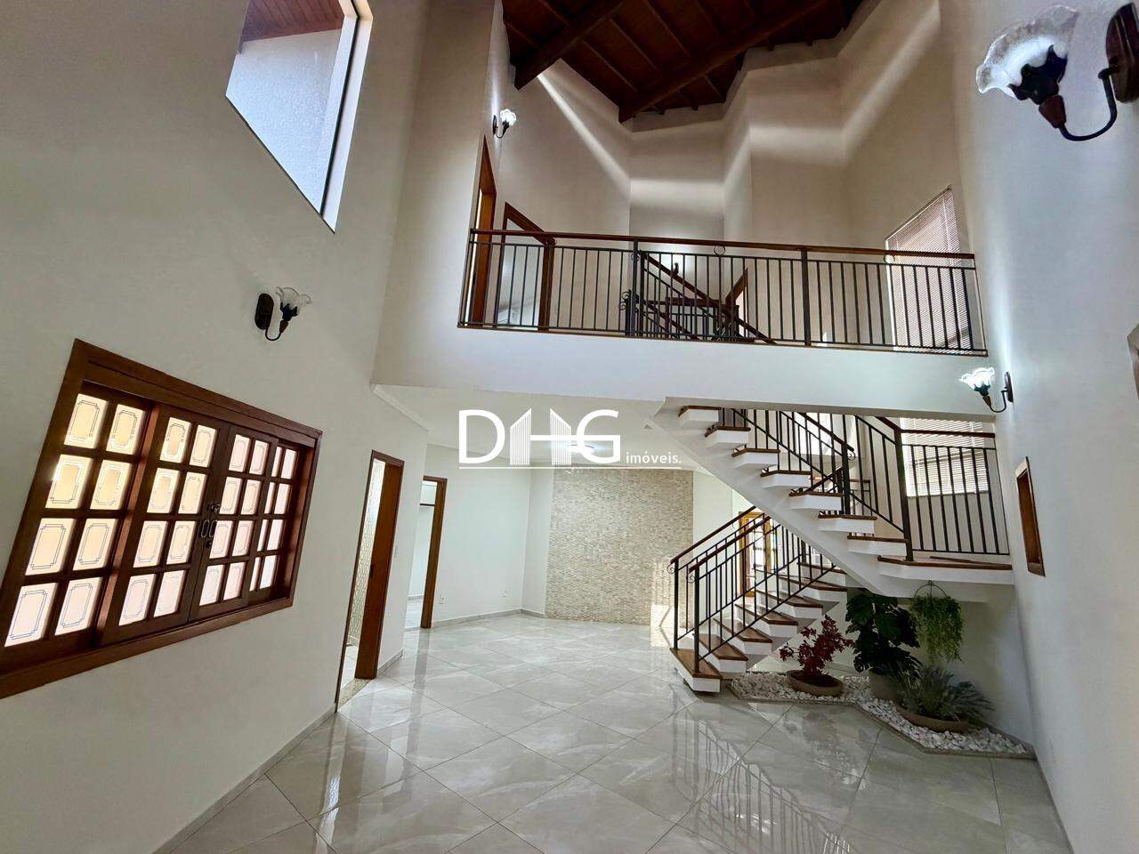 Casa para aluguel no Residencial Terras do Fontanário : 