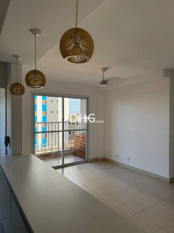 Apartamento para aluguel no Santa Terezinha: 