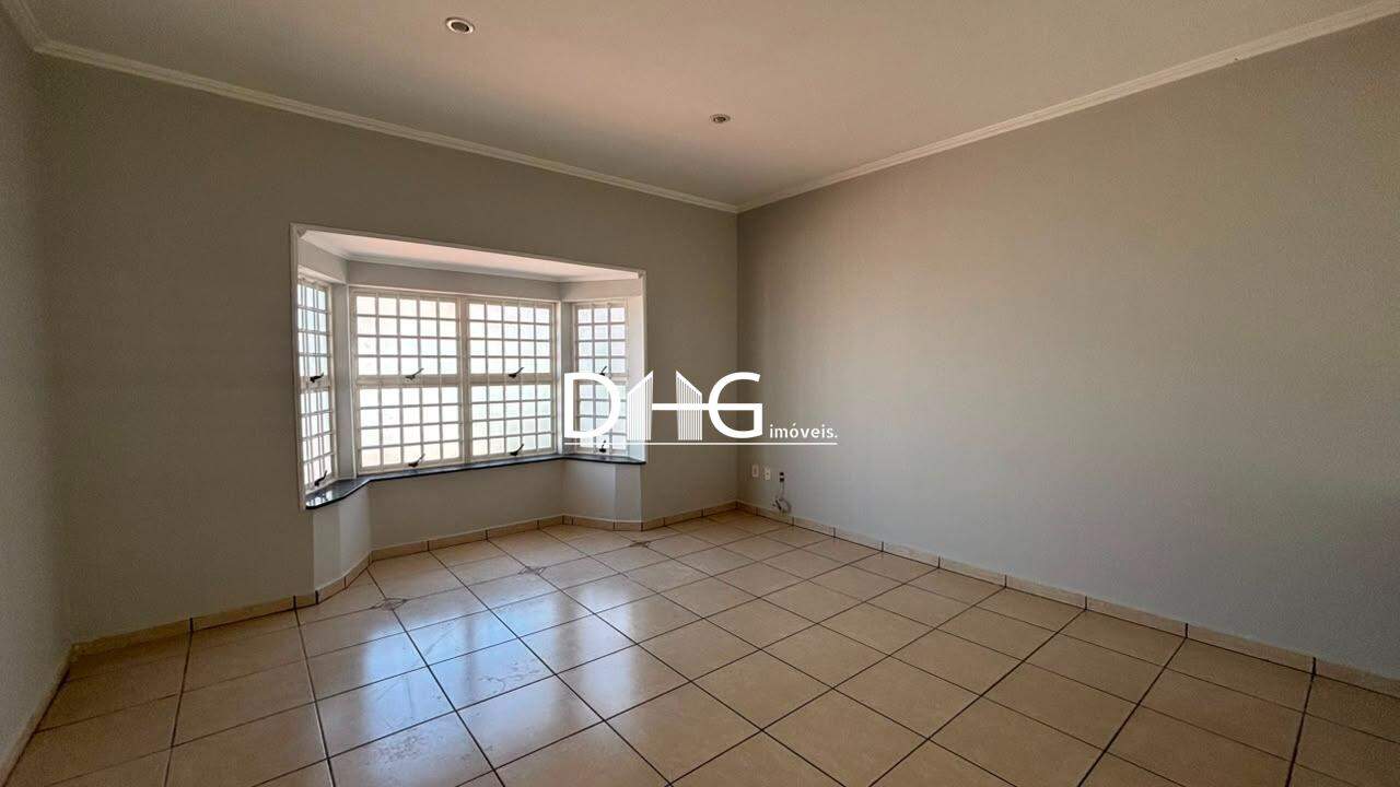 Casa para aluguel no Jardim Vista Alegre: Sala de estar