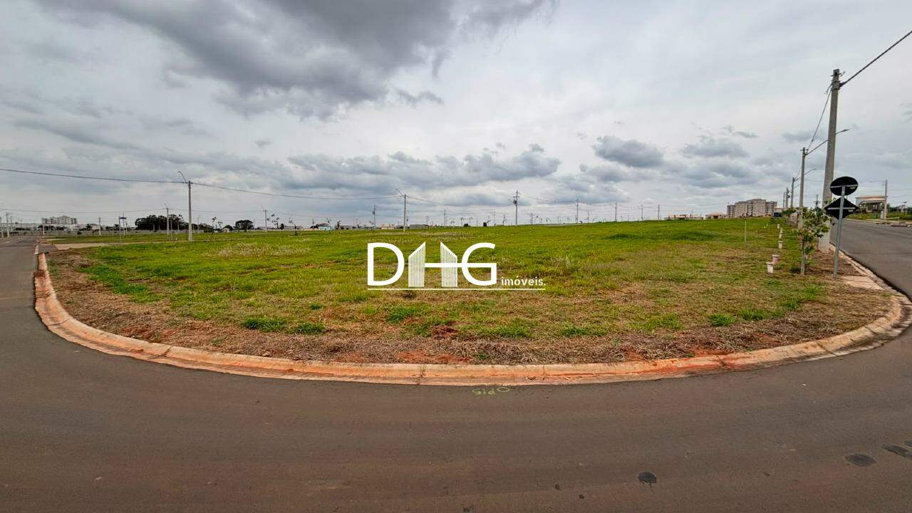 Terreno em Condomínio à venda no Parque Bom Retiro: 