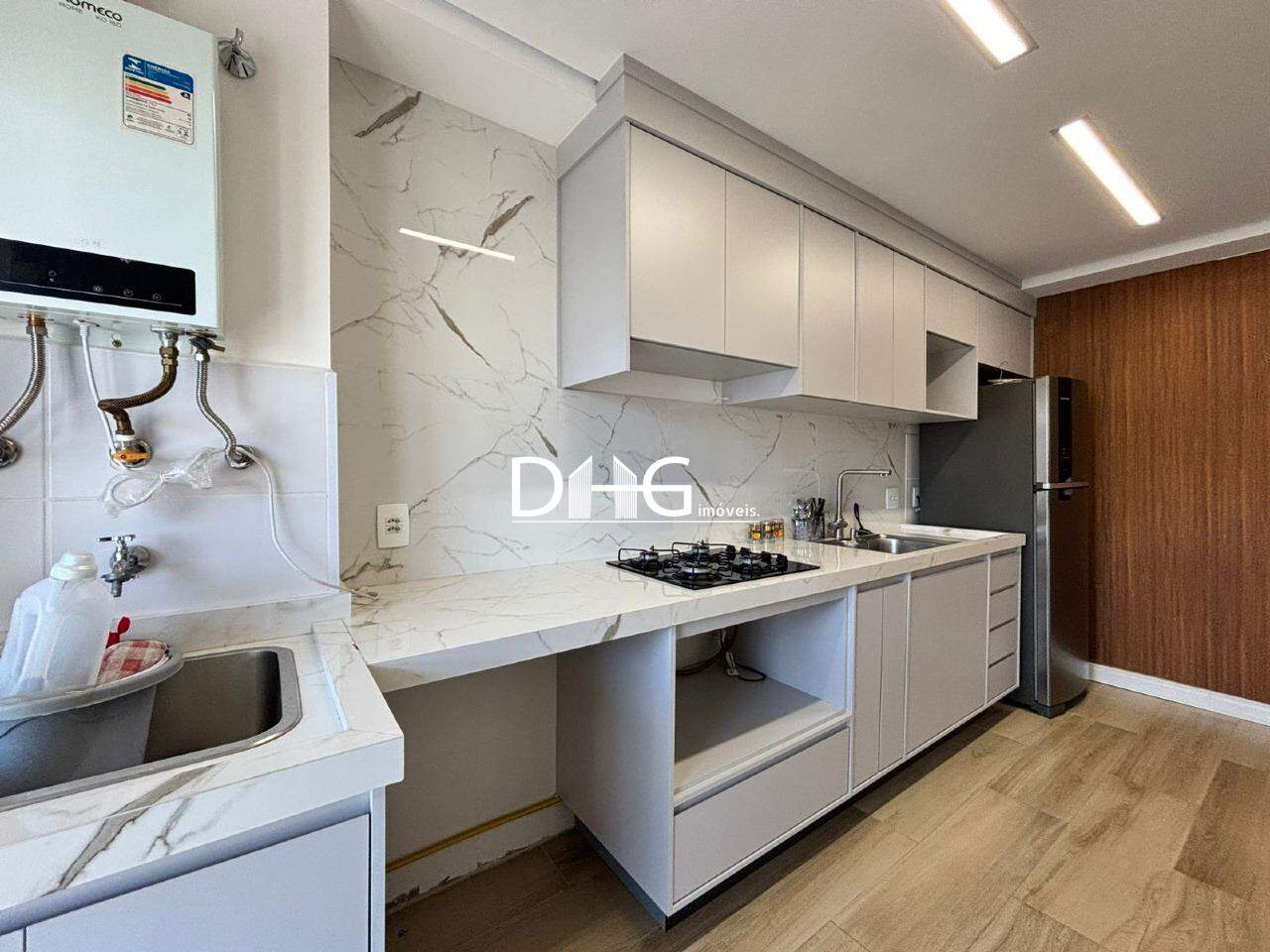 Apartamento para aluguel no Balneário Tropical: 