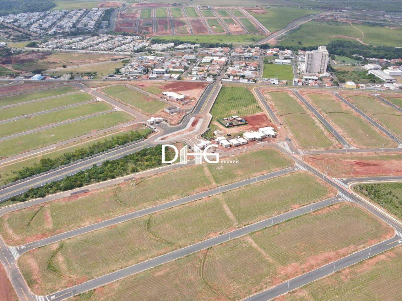Terreno em Condomínio à venda no Jardim Flamboyant: 