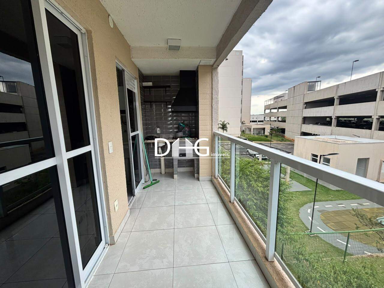 Apartamento para aluguel no Balneário Tropical: 