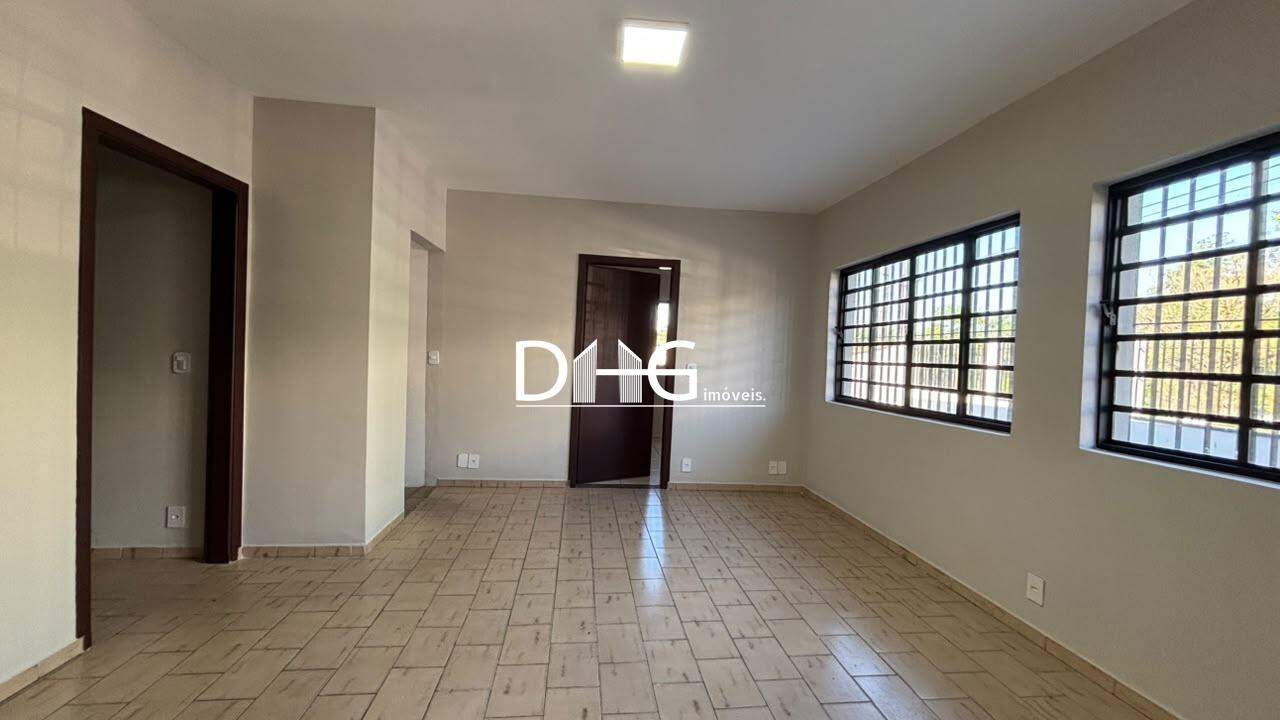 Casa para aluguel no Jardim Vista Alegre: 