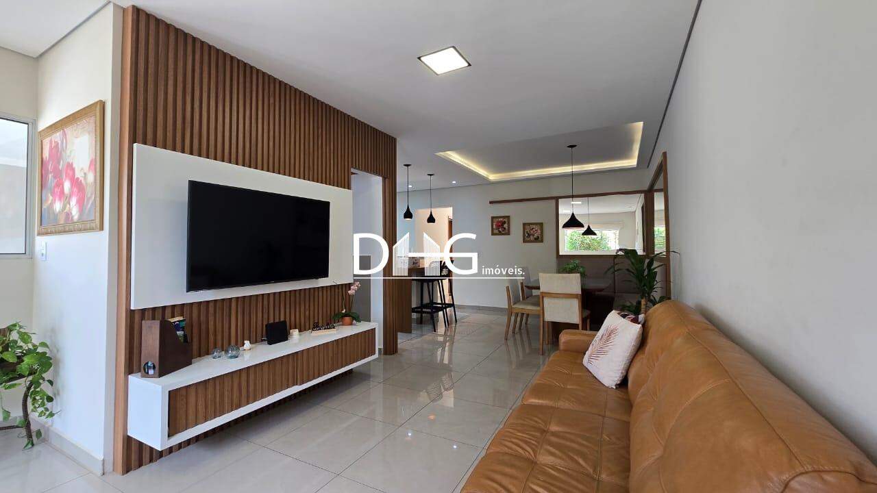 Casa à venda no Jardim Planalto: 