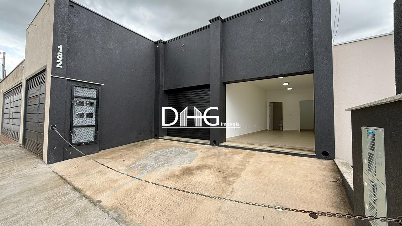 Salão para aluguel no Jardim de Itapoan: 