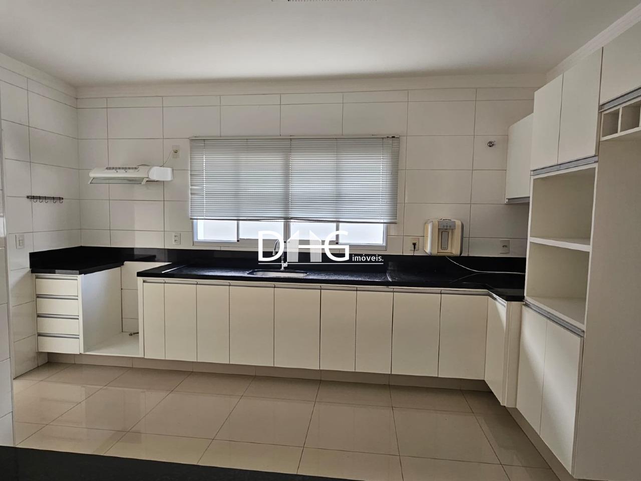 Casa para aluguel no Jardim Planalto: 