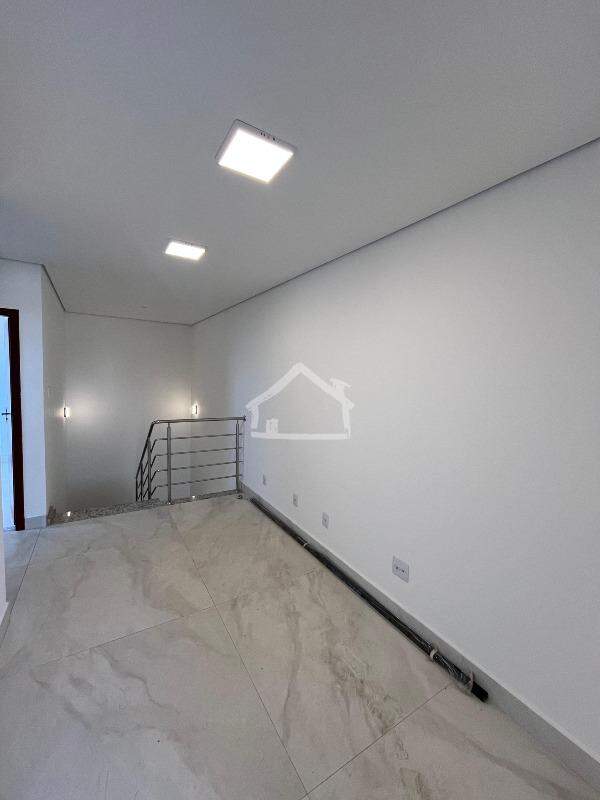 Casa Geminada à venda no Bom Retiro: 