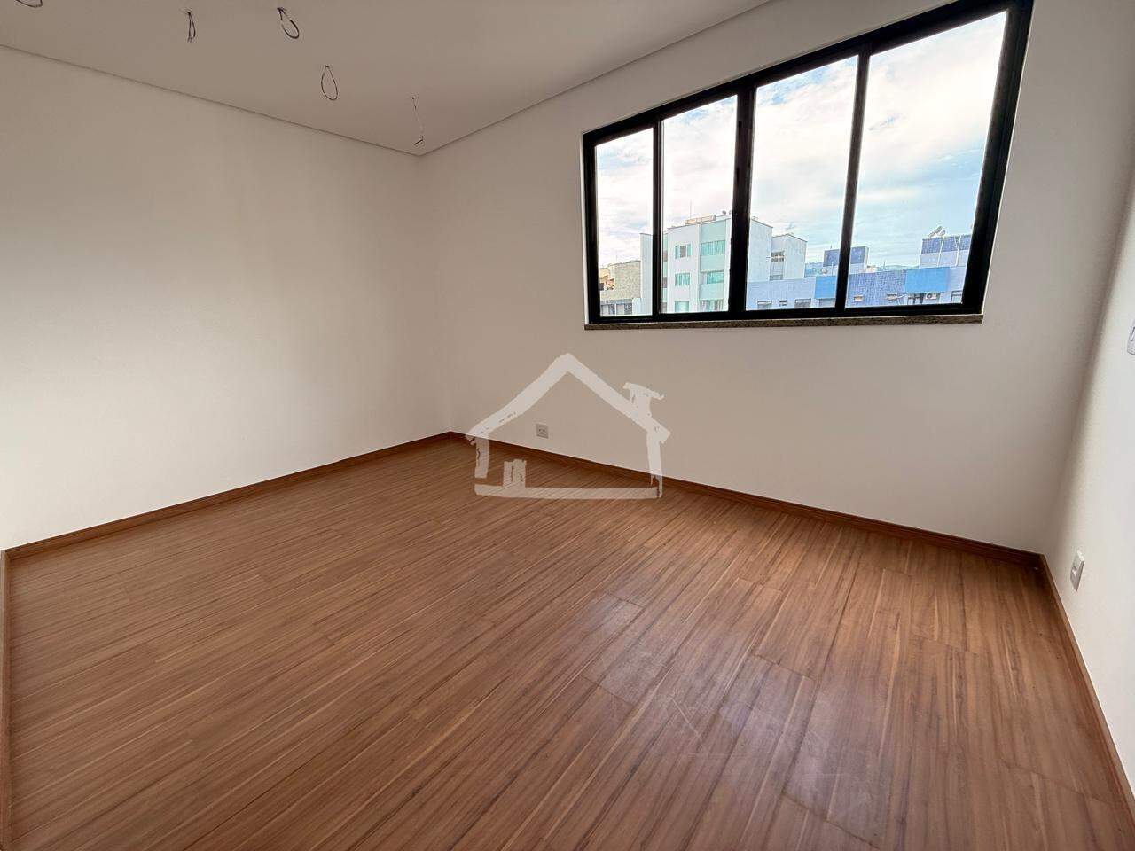 Apartamento à venda no Cidade Nobre: Suite